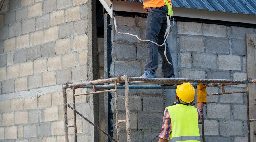 Professional residential roofers in Eagle, AK